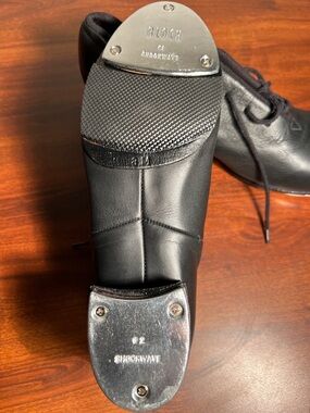 BLOCH, Black tap SHOCKWAVE, leather 8 M
NWOT